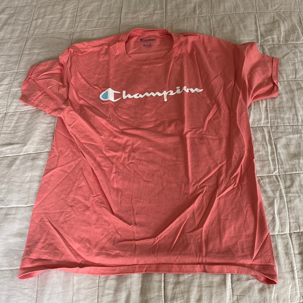 Men’s Large Salmon Champion T Shirt
